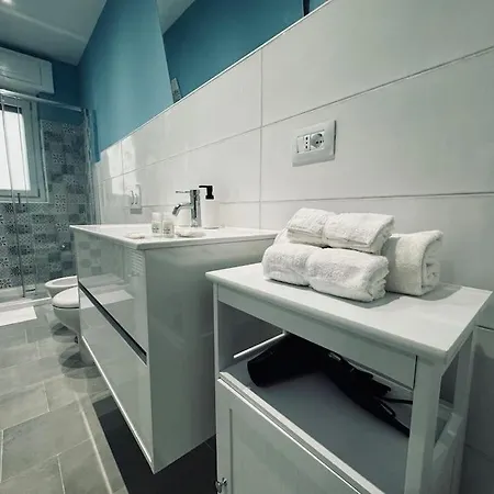 Casa Victoria A Due Passi Dall'ariston Internet Gratis Apartamento